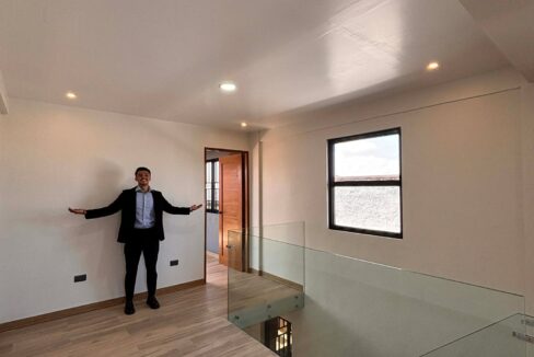 649570116_10242454831125191_1764906012780344086_n