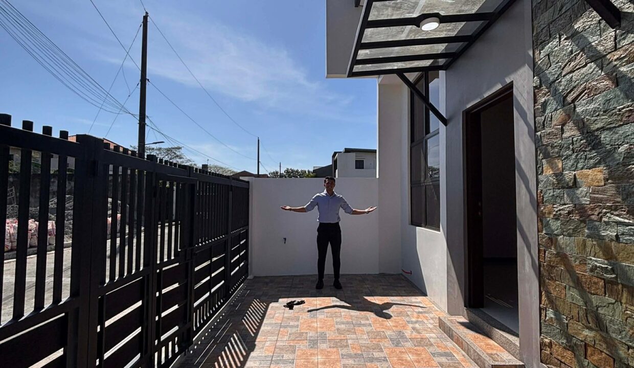 649662009_10242403895051821_649069663658228967_n