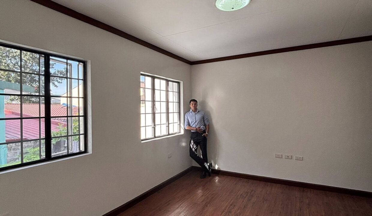 650747437_10242414511157217_2160831729544386857_n