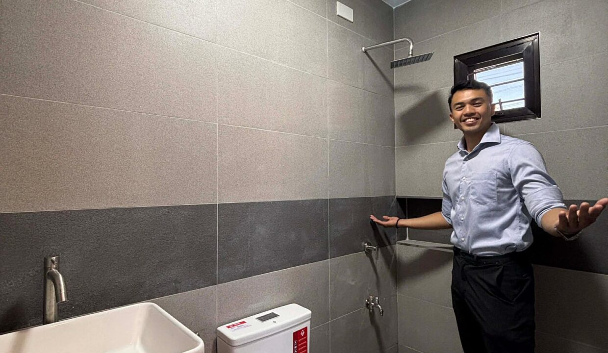 651183708_10242403896491857_6905695212965620798_n