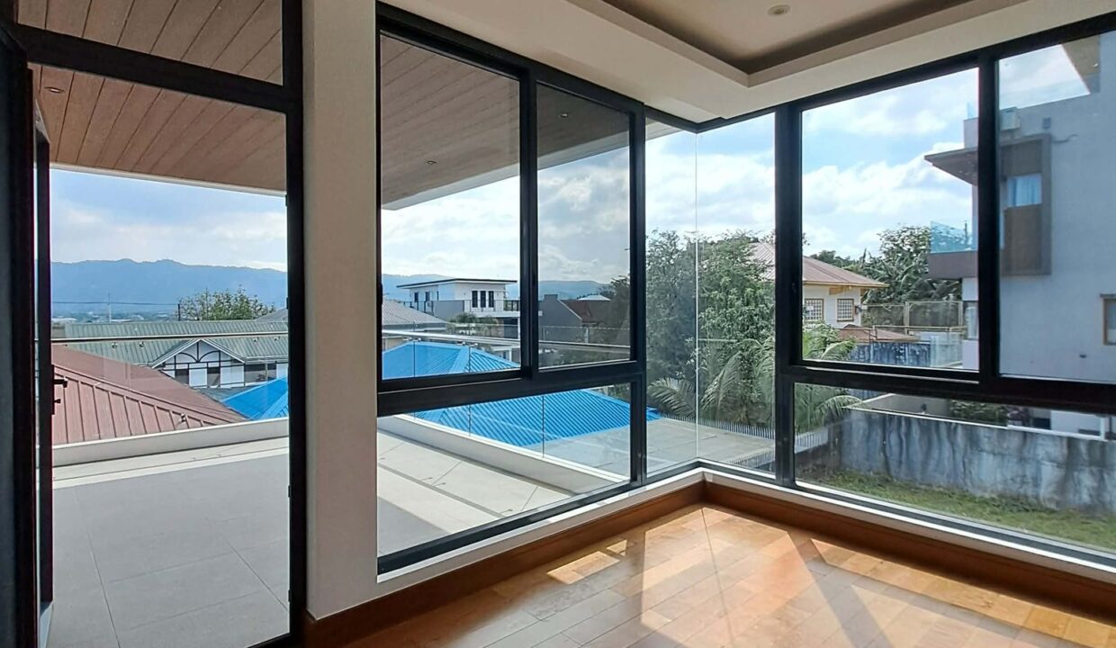 651290630_10242503748988107_7382209515698918573_n