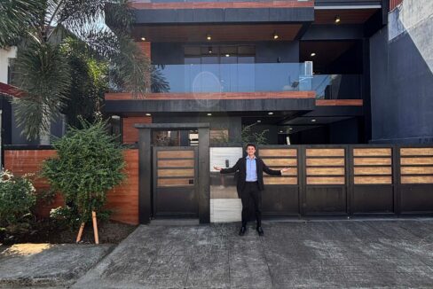 651332635_10242454830165167_4327781567277268658_n