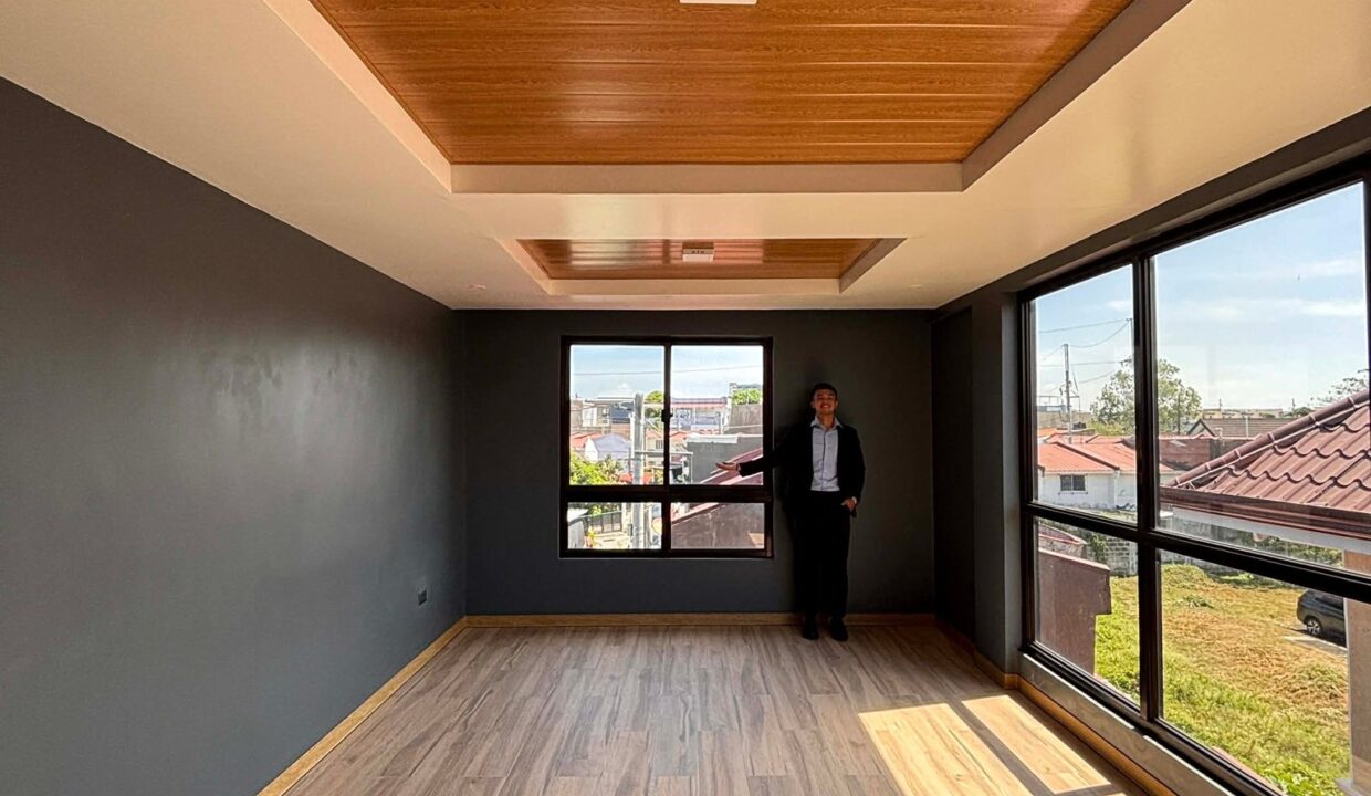 651409041_10242454847885610_3839183546676732909_n