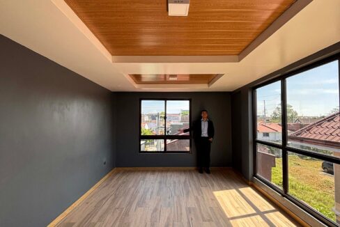 651409041_10242454847885610_3839183546676732909_n