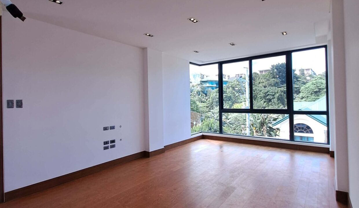 651890691_10242503656345791_5482902467207170248_n