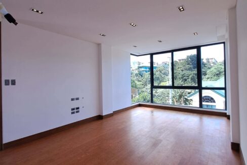 651890691_10242503656345791_5482902467207170248_n