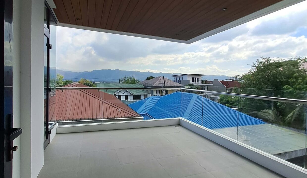 652058133_10242503745388017_1946813177897686770_n