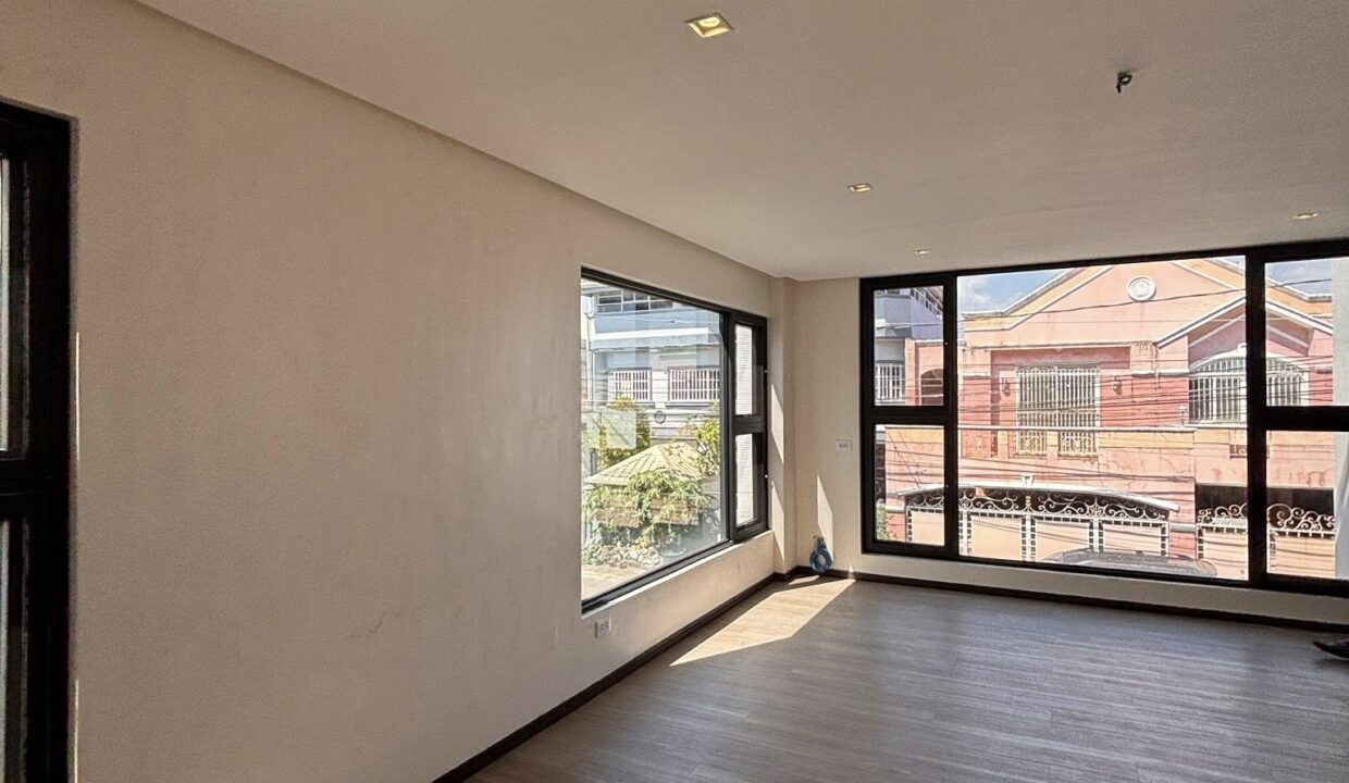 652196591_10242567427900040_2700458414475944383_n