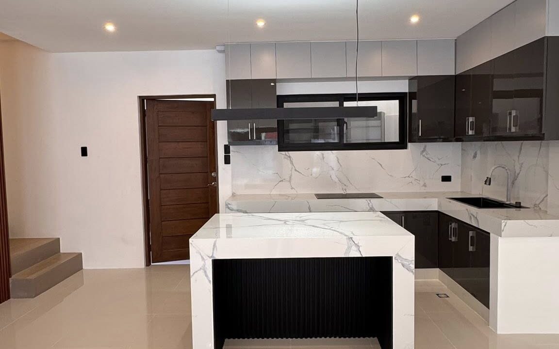 652320788_10242501853660725_5086559489211346237_n