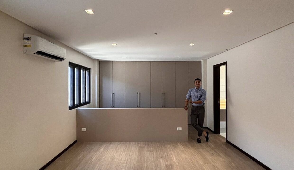 652366071_10242567426780012_5072066888566280323_n