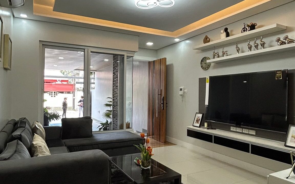 652615134_10242603866570984_4273546575468960897_n