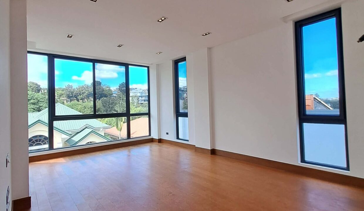 652692665_10242503761228413_8501256563835525229_n