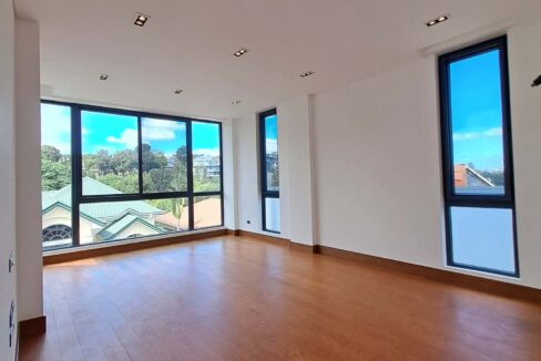 652692665_10242503761228413_8501256563835525229_n