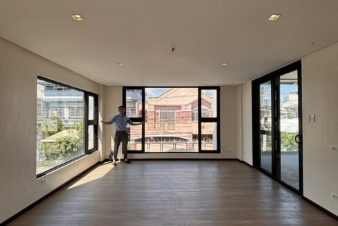 653914370_10242567406819513_2207304323834809294_n