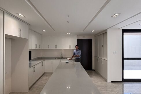 653938800_10242567400899365_7724690834374410619_n