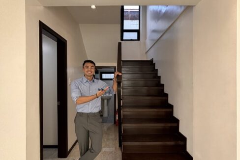 654204069_10242567439100320_3628995627140905936_n