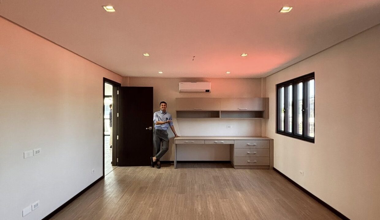 654217004_10242567442140396_8843823268967120933_n