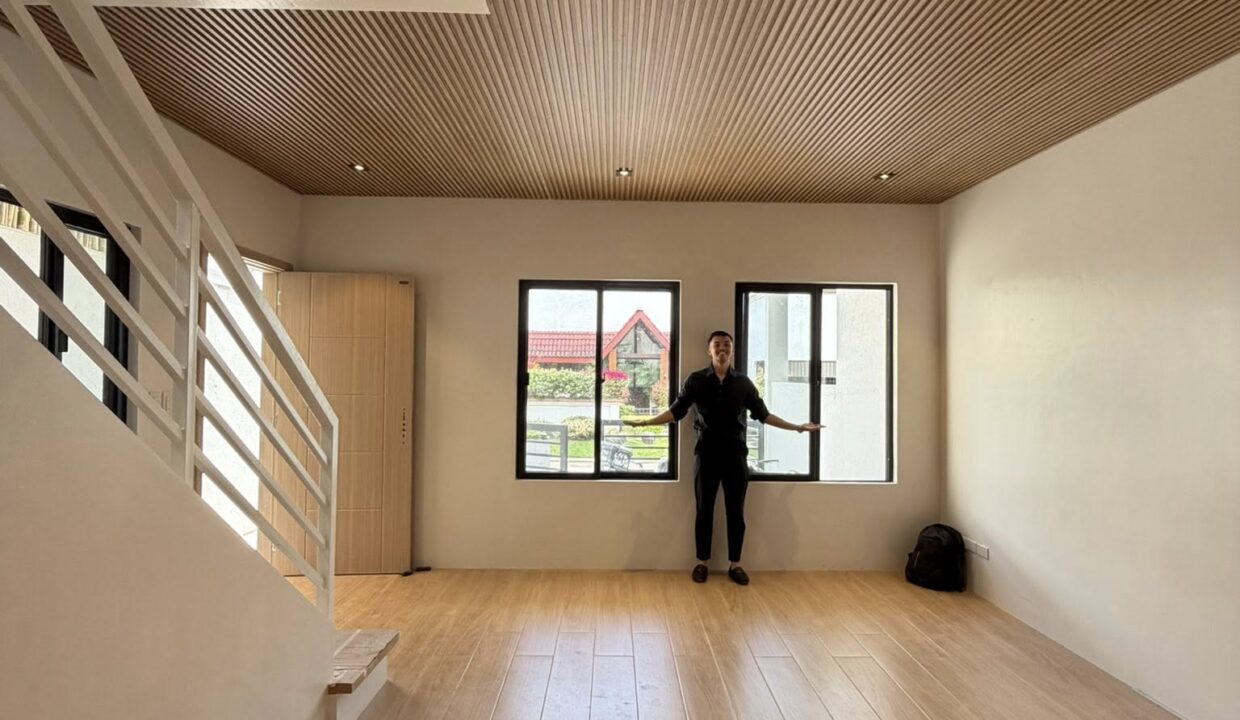 654366799_10242597460490836_5230524955496906342_n