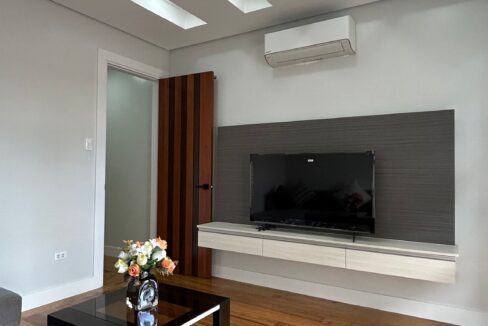 654751615_10242603846570484_6078281266359556128_n