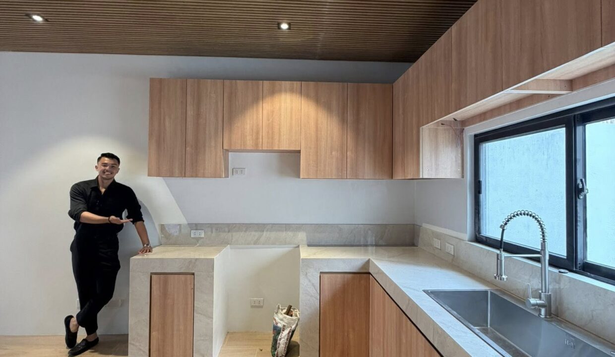 655468836_10242597440690341_4651600686227121564_n