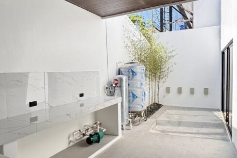 656460317_10242705613954605_7272467382992336718_n