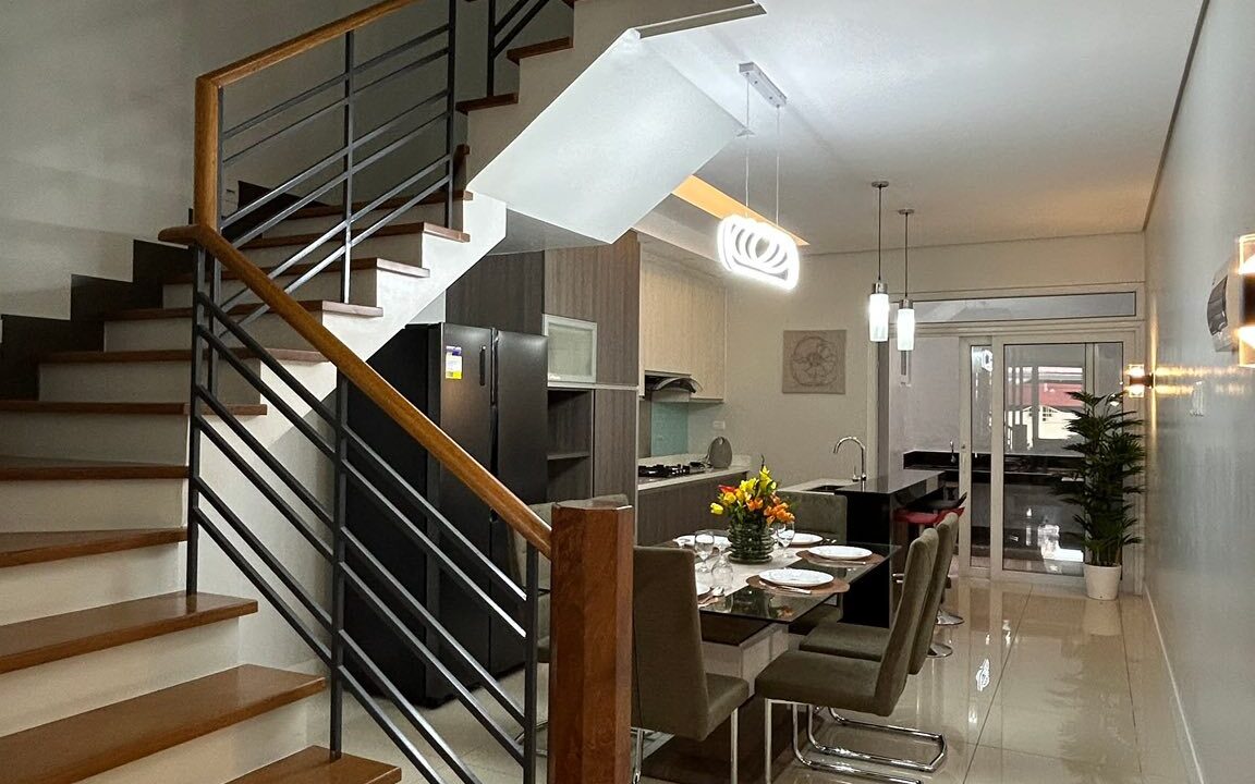 656579551_10242603851130598_8367954600508811140_n