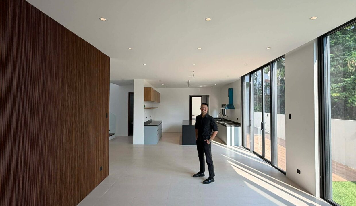 657279678_10242760239360206_98073879337580675_n