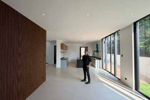 657279678_10242760239360206_98073879337580675_n