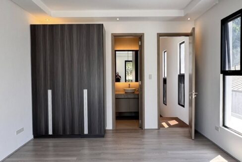 657318804_10242720965218377_7547090636413173004_n