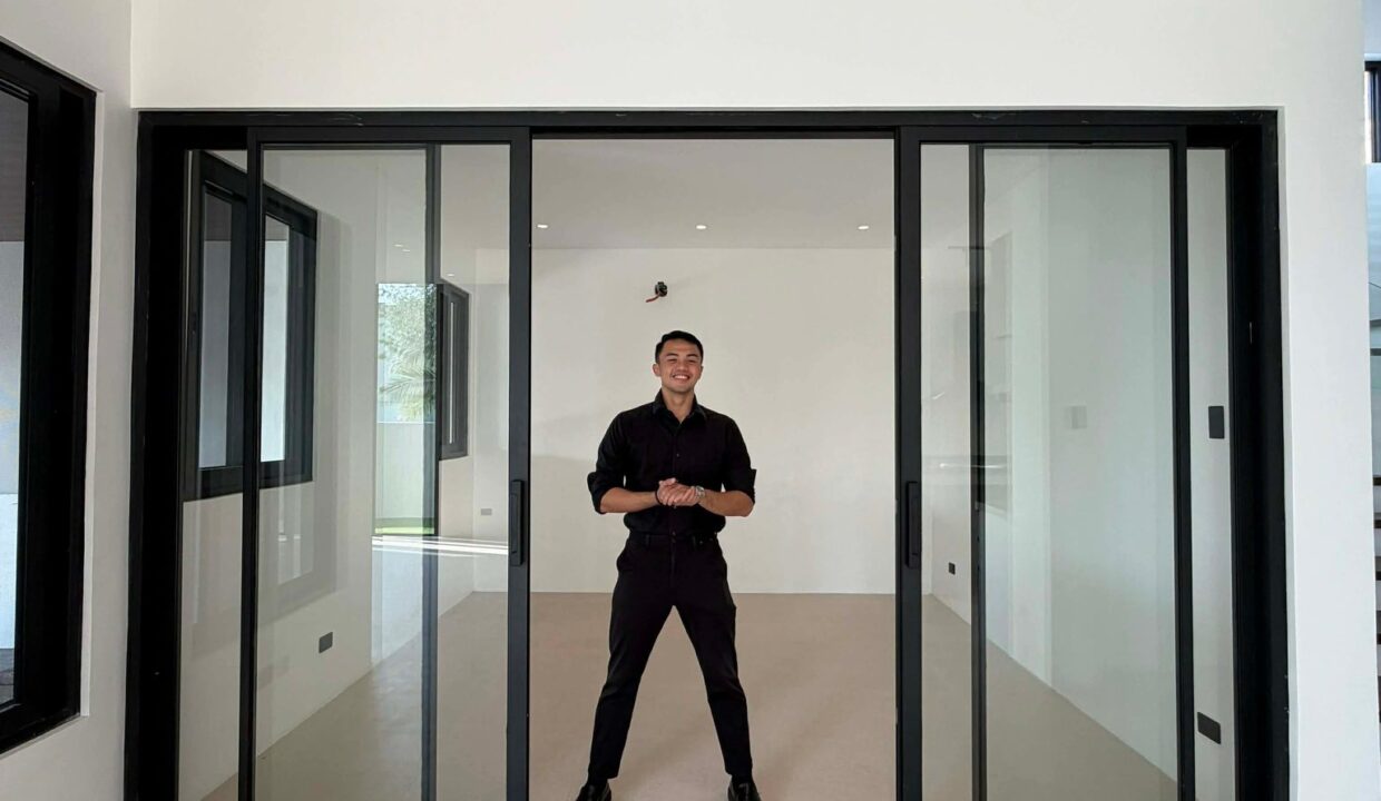 657613435_10242760239000197_4026160300574932542_n