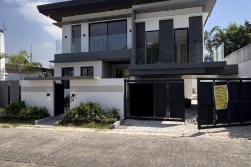 657633573_10242720969578486_8021328423340911072_n