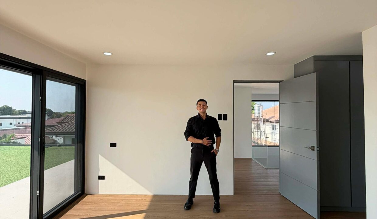 658156174_10242760236640138_9198162570160821045_n