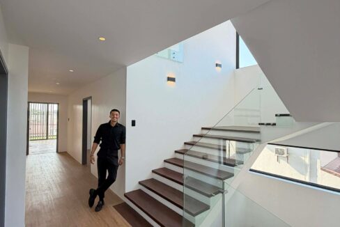 658329861_10242760236800142_6519173935735595595_n