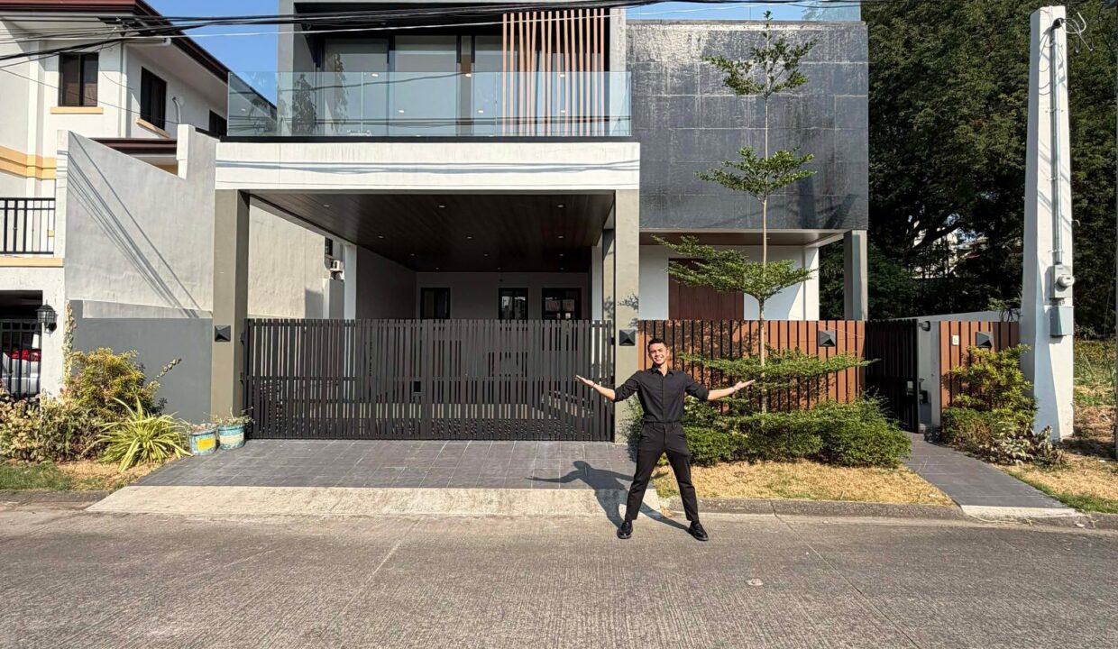 658421887_10242760233520060_8200532366294008275_n