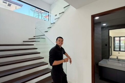 659785088_10242760238360181_8140031112775836193_n