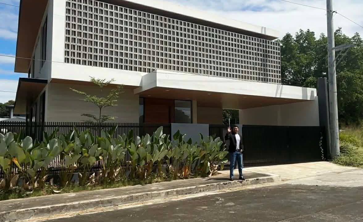 658342772_10242821165643325_2517035136666821098_n