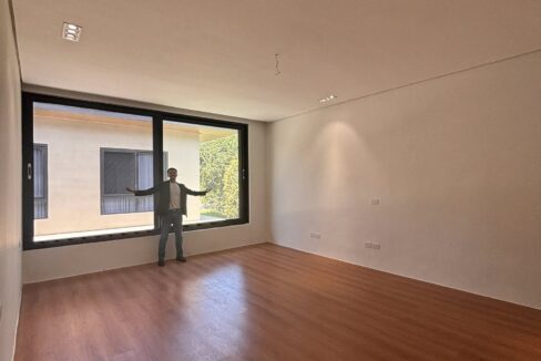 658961562_10242821178203639_7771259141789286516_n