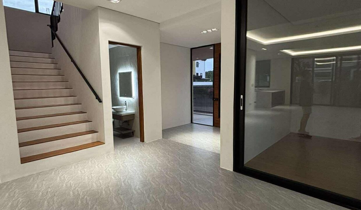 659026061_10242821169723427_7823528434458241092_n