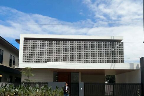 659467431_10242821175723577_2659096782156415358_n