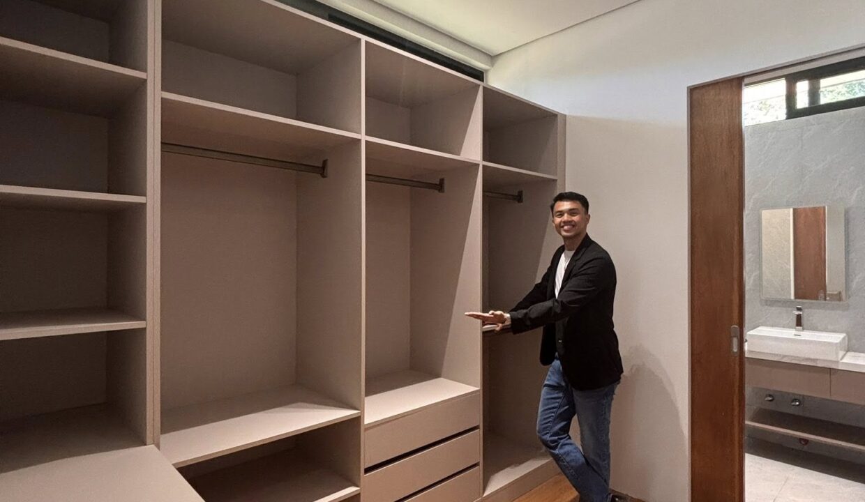 659715533_10242821175443570_441252376772255775_n