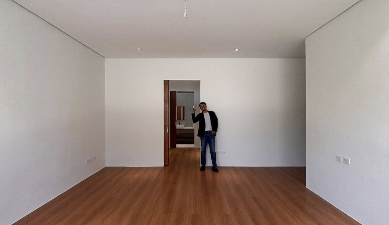 659827149_10242821175283566_5494370928262206025_n