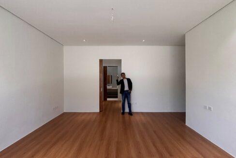 659827149_10242821175283566_5494370928262206025_n