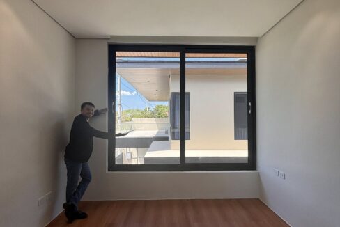 660763742_10242821177203614_6314106011971238927_n