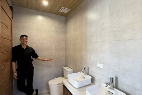 660795543_10242837223004749_1917278034199128836_n