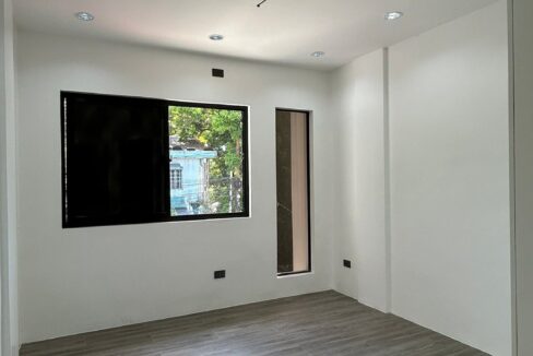 661480755_10242881484591261_7224609997675934672_n