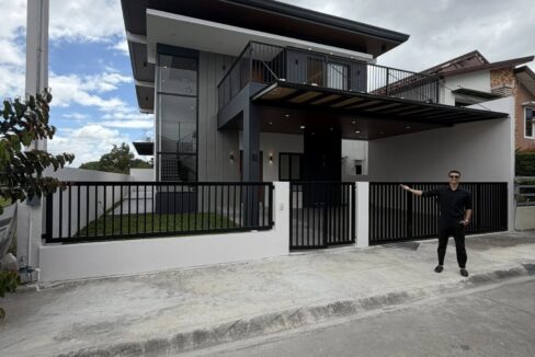 662302048_10242837221564713_2116072769893753520_n