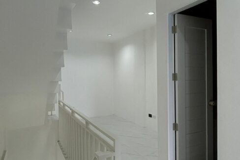 662454756_10242881497631587_6801929350488364956_n