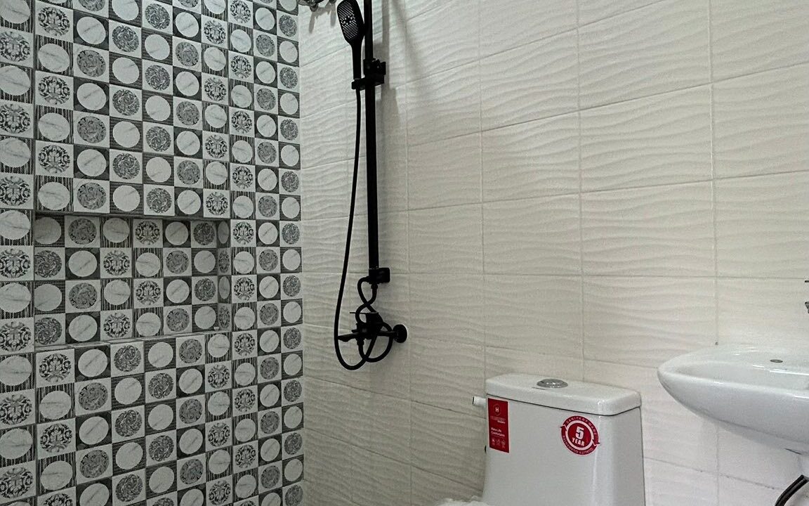 663125991_10242881465150775_5124530757956784433_n