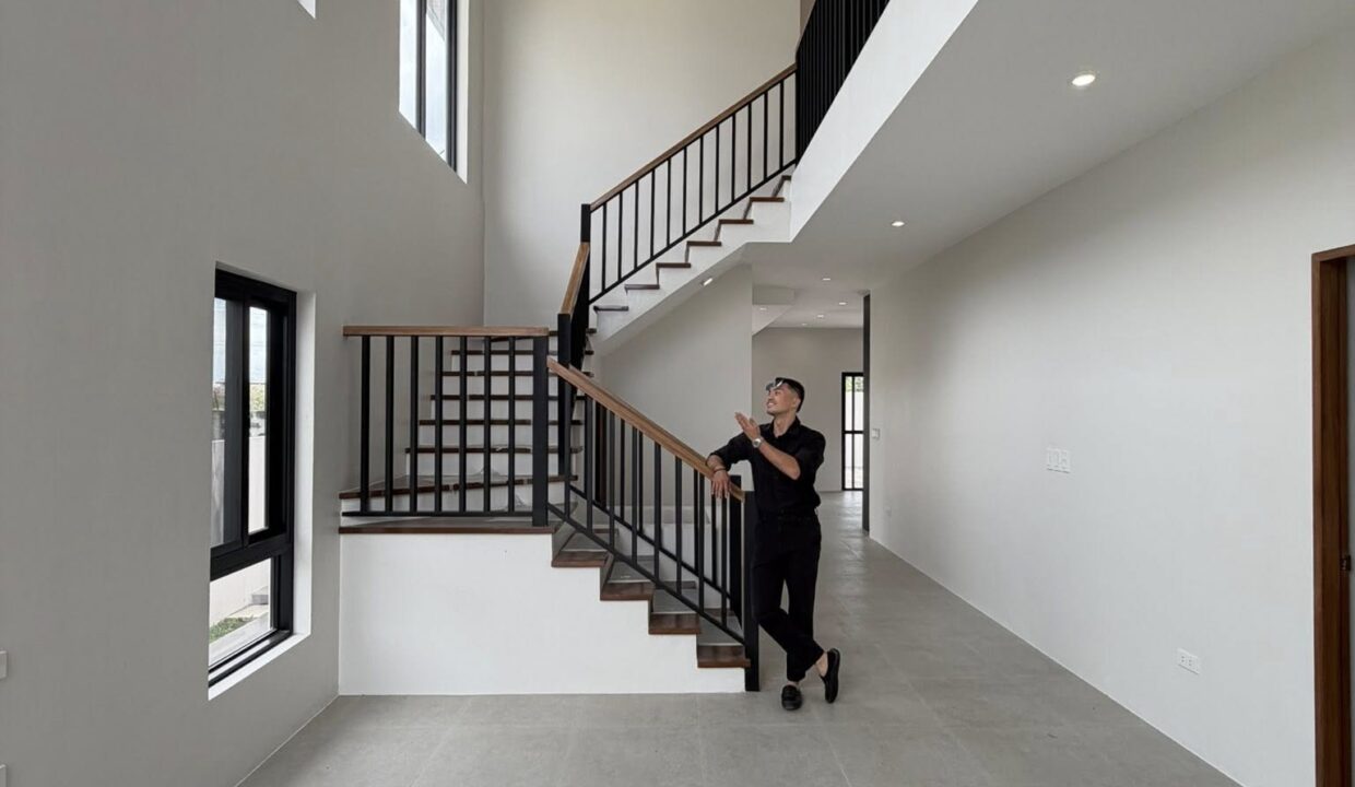 663234576_10242837212044475_7800855015527866850_n