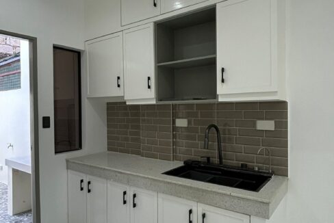 663311160_10242881492591461_6479801462544858230_n